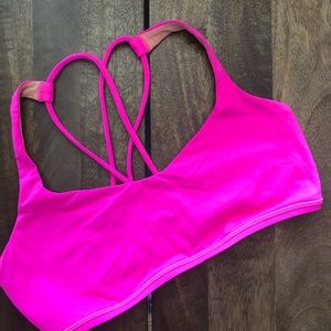Lululemon Free to Be Bra. Size 8